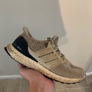 Adidas UltraBoost 4.0 Size 8